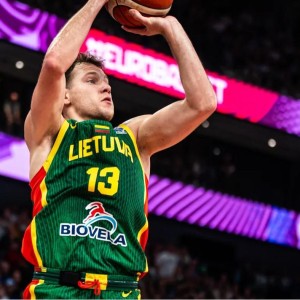 官方：立陶宛男篮主力后卫乔库巴蒂斯伤停6个月，欧锦赛报销